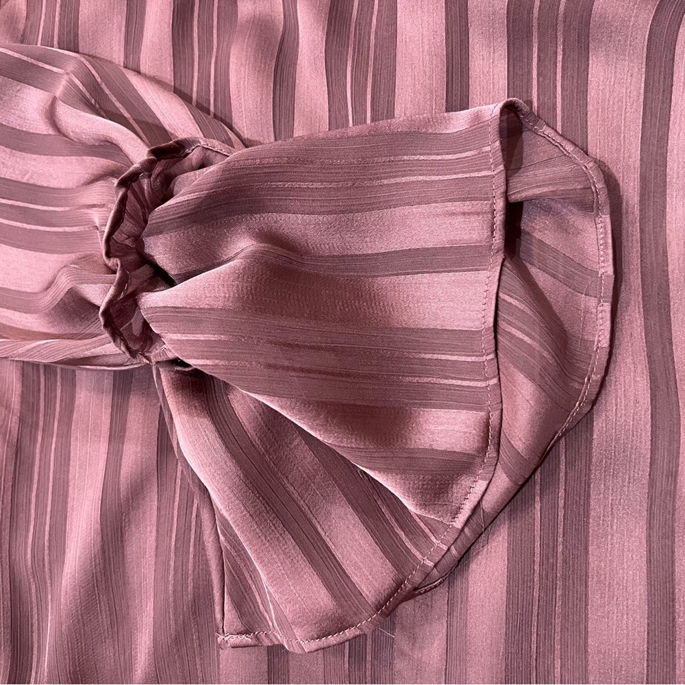 Sheer blouse - Picture 4 of 4